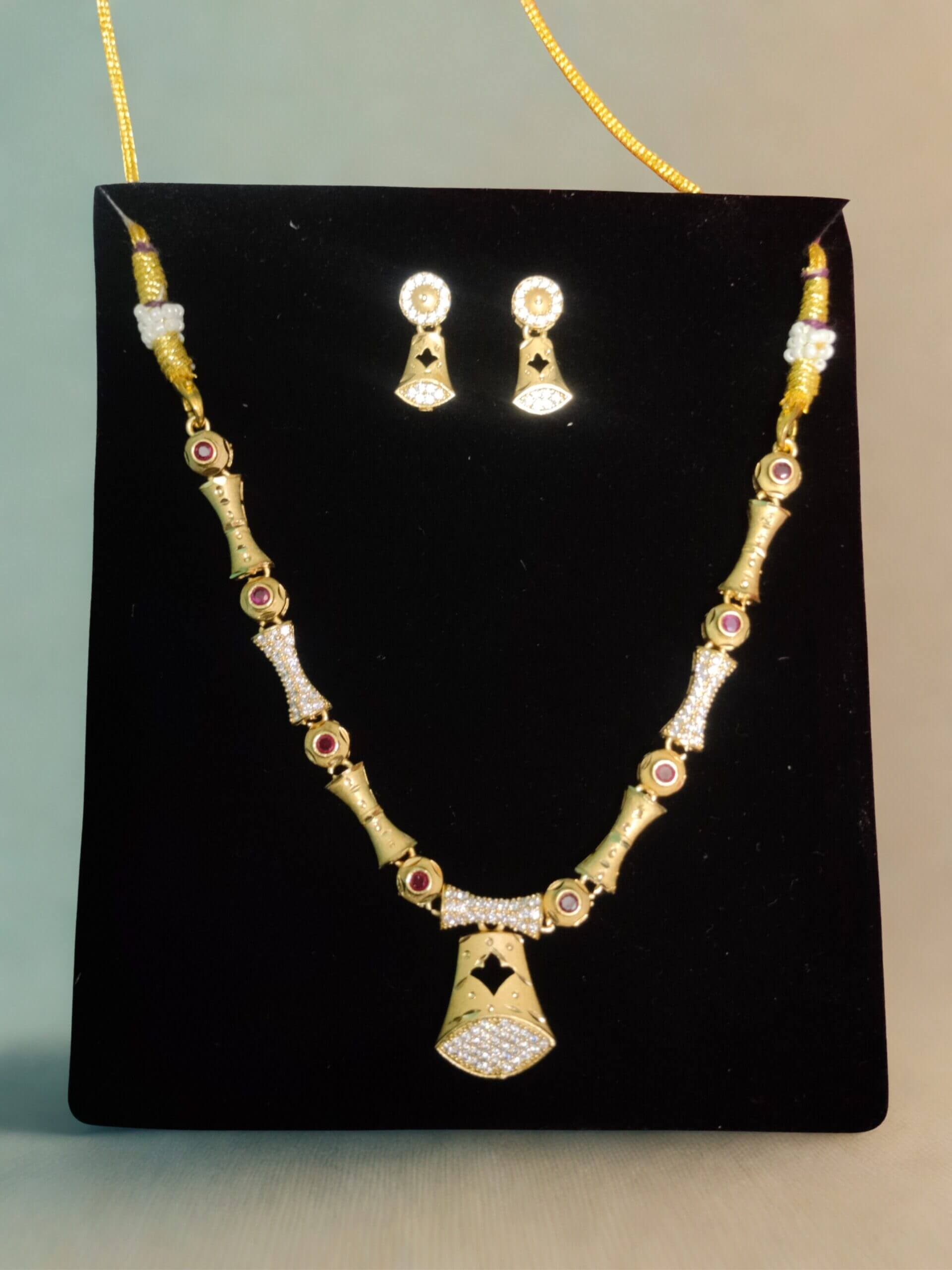 Jhoomar Shahi Hasli Set
